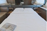 Ferretti Yachts 550 